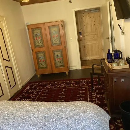 Zur Baumwolle Apart Otel 3*